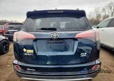 2017 Toyota Rav4 Xle из США, поврежденный, VIN JTMRFREV0HD209757